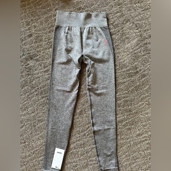 OG Gymshark Leggings - Picture 3 of 4